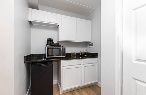 New Carrollton Hotel | Metro Points Hotel