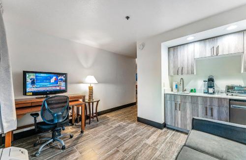 Tempe Apartment | Metro Tempe Extended Stay - Corner Studio