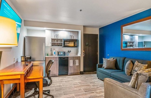 Tempe Apartment | Metro Tempe Extended Stay - King Studio