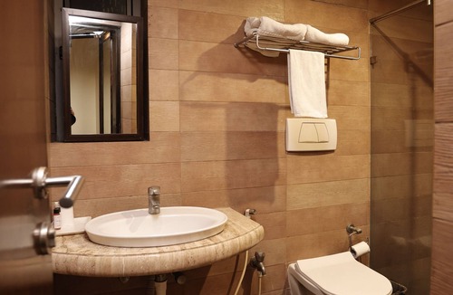 Ballygunge Hotel | Metropole