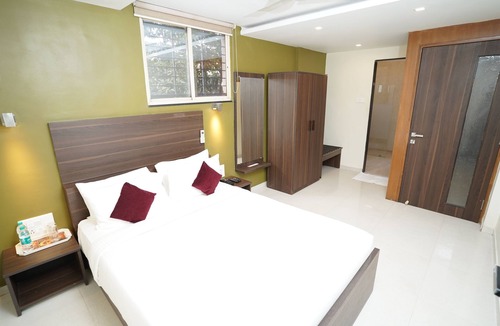 Hubli Hotel | Metropolis Hotel