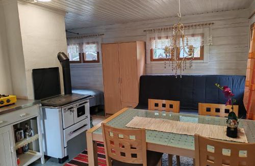 Lohja Ski Chalet | Metsämökki