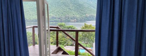 Kosmos House | Metsing at Harties