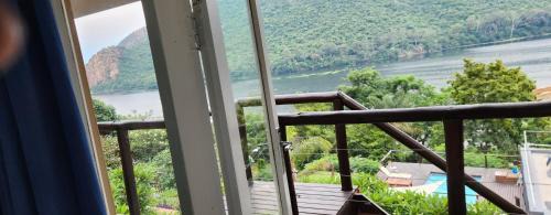 Kosmos House | Metsing at Harties