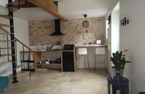 Maincy House | Meulière de Charme