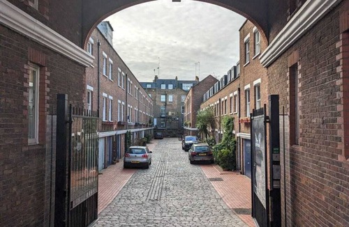 Westbourne Green House | Mews House - Notting Hill Gate - 700 yards to Portobello Road