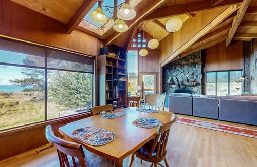 Sea Ranch House | Meyer Getaway
