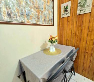 New Manila Apartment | Mholder's Suite