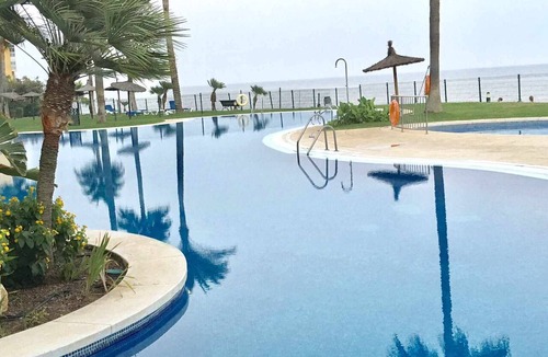 Sitio de Calahonda Apartment | MI CAPRICHO 17 Beachfront Apartment
