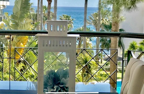 Sitio de Calahonda Apartment | Mi CAPRICHO 9A BEACHFRONT:Apartment with sea view