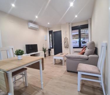 Ciudad Jardin Apartment | Mi Casa es Su Casa
