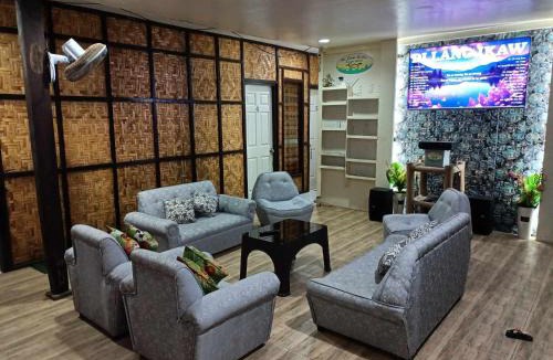 Catangnan Hostel | Mi Casa Suites Siargao