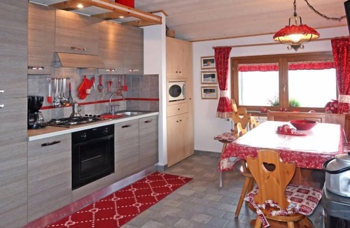Peglio Apartment | Mia e Giulia by Interhome