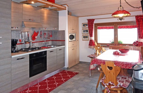 Peglio Apartment | Mia e Giulia by Interhome
