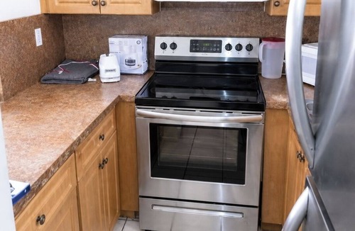 Tamiami Apartment | Miami 3BR Step-Free Entry 2 Parking Spots