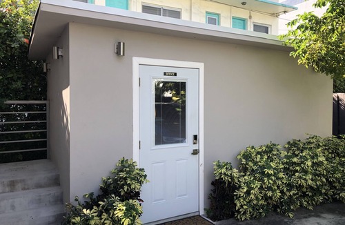 Flamingo/Lummus Apartment | Miami Beach 550