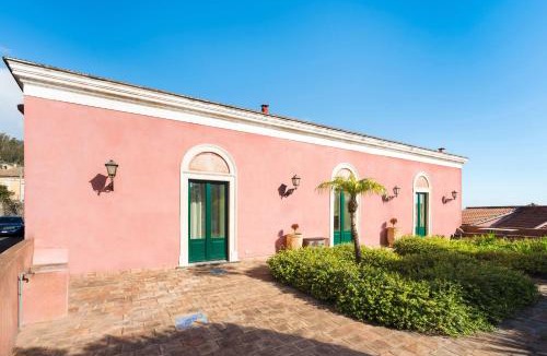 Viagrande Villa | Micanera House