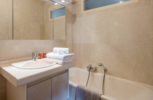 California - Pezou Apartment | Micasatucasa - PG