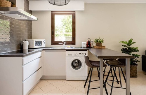 California - Pezou Apartment | Micasatucasa - PG