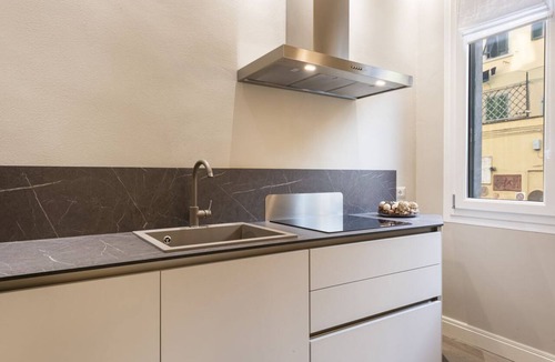 Oltrarno Apartment | Michelangelo Hideaway by Mmega