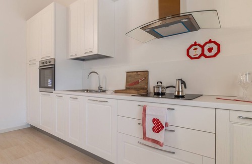 Cimadolmo House | Michelangelo is a spacious and bright apartment