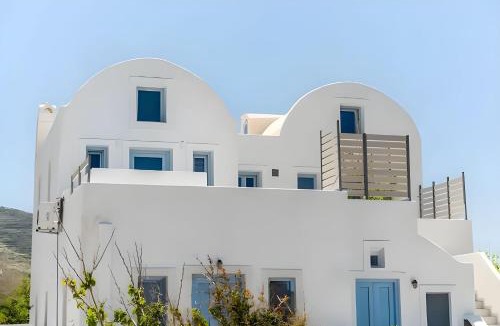 Kamari Apartment | Michelangelo Suites