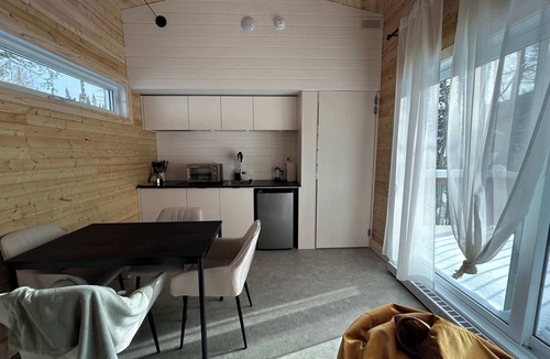 Notre-Dame-Auxiliatrice-de-Buckland Ski Chalet | Micro-Cabine int the Mountains | Solstice 3