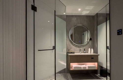 Yue Lu Hotel | Microtel By Wyndham Changsha Meixi Lake
