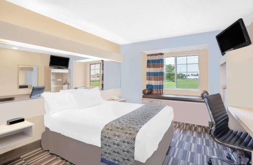 Clear Lake Hotel | Microtel Inn and Suites Clear Lake