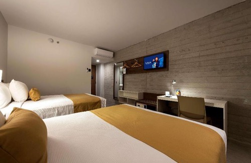 San Luis Potosi Hotel | Microtel Inn & Suites by Wyndham San Luis Potosi