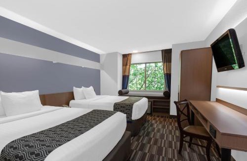Linthicum Heights Hotel | Microtel Inn Suite by Wyndham BWI Airport
