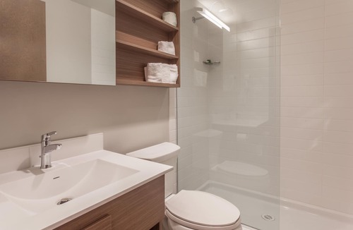 North Oyster Hotel | Microtel Inn & Suites by Wyndham Oyster Bay