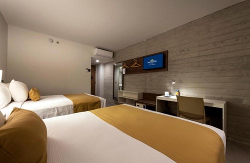 El Palomar Hotel | Microtel Inn & Suites by Wyndham Guadalajara Sur