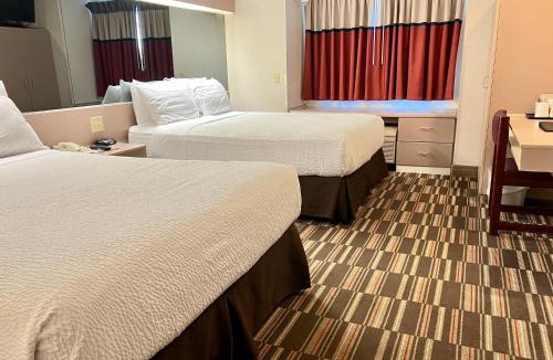 East Bloomington Hotel | Microtel Inn & Suites by Wyndham Bloomington MSP Airport