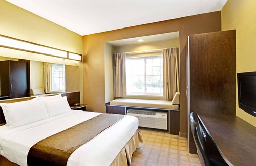 Bryson City Hotel | Microtel Inn & Suites by Wyndham Bryson City