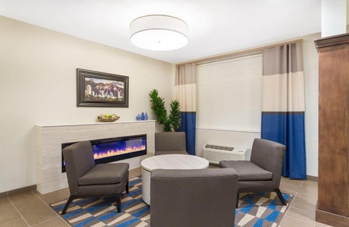 Springville Hotel | Microtel Inn & Suites by Wyndham Springville