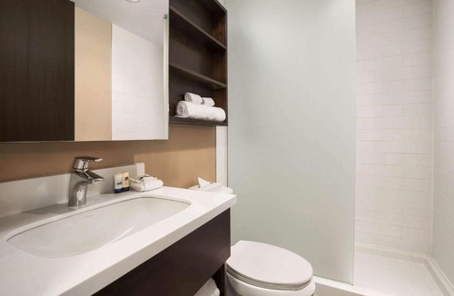 Blackfalds Hotel | Microtel Inn & Suites by Wyndham Blackfalds