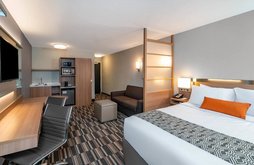 Carlisle Hotel | Microtel Inn & Suites by Wyndham Carlisle