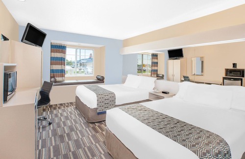 Clear Lake Hotel | Microtel Inn & Suites By Wyndham Clear Lake