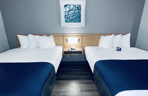 Cottondale Hotel | Microtel Inn & Suites by Wyndham Tuscaloosa East