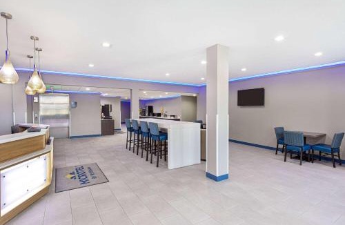 Manchester Hotel | Microtel Inn & Suites by Wyndham Manchester - Newly Renovated