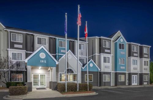 Florence Hotel | Microtel Inn & Suites by Wyndham Florence