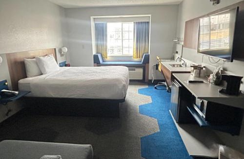 Mansfield Hotel | Microtel Inn & Suites Mansfield PA
