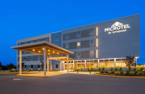 Rehoboth Beach Hotel | Microtel Inn & Suites by Wyndham Rehoboth Beach