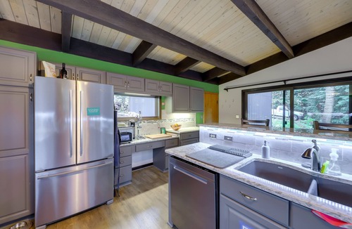 Downieville-Lawson-Dumont Cabin | Mid-Century Cabin: Creekside, Easy Access to i-70