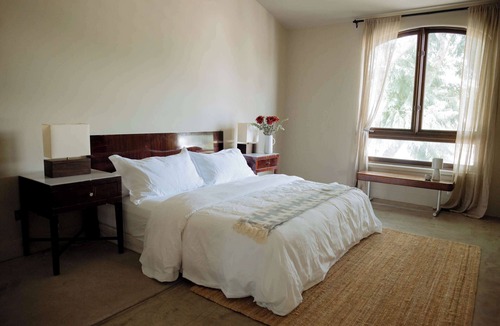 West Hollywood Bed & Breakfast | Mid-Century Loft in West Hollywood