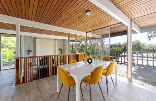 Felicita House | Mid-Century Masterpiece Tree house, Pool & Spa