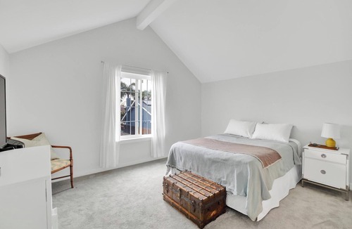 Oceanside House | Mid-century Modern 4 bedroom, 2 1/2 bath Home with pool, side yard, and grill!