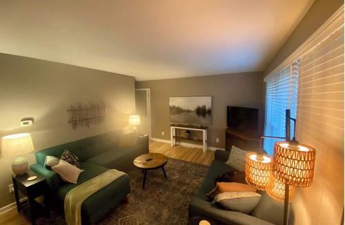 Camp Hill House | Mid-century Modern Beauty
