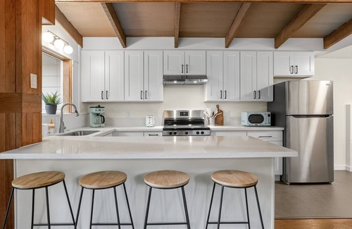 West Haven-Sylvan House | Mid-Century Nest, Near Forest Park